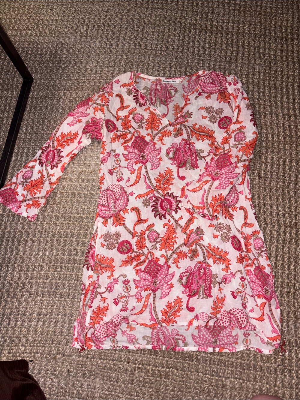 Roller Rabbit Pink & Orange Floral V-Neck Tunic sz s